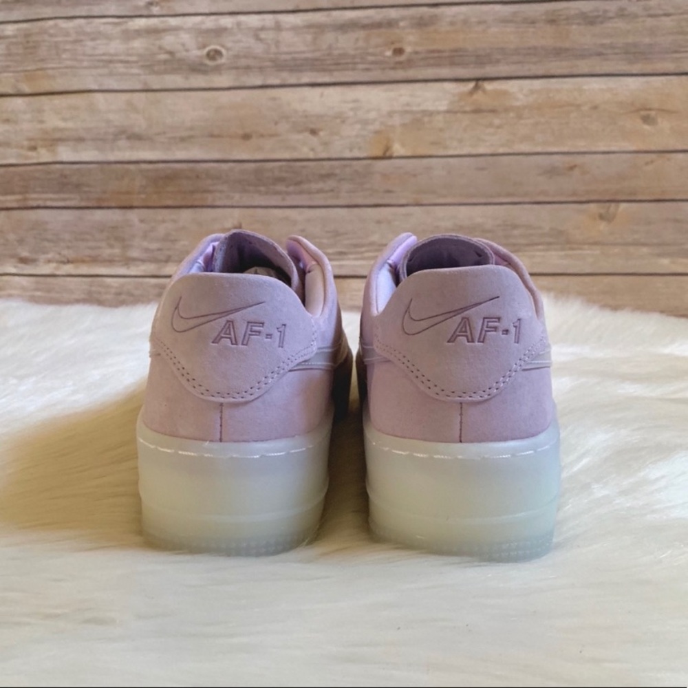 Nike Air Force 1 Sage Low LX In Violet Mist - Picture 6 of 8